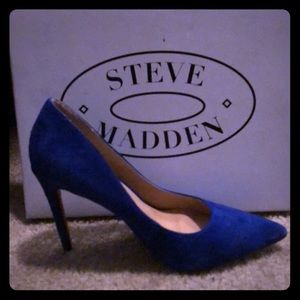 Blue Steve Madden pumps